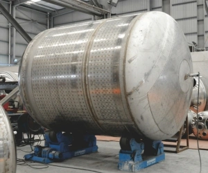 Tanques y recipientes sanitarios de acero inoxidable