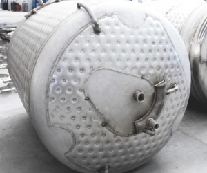 Tanques y recipientes sanitarios de acero inoxidable